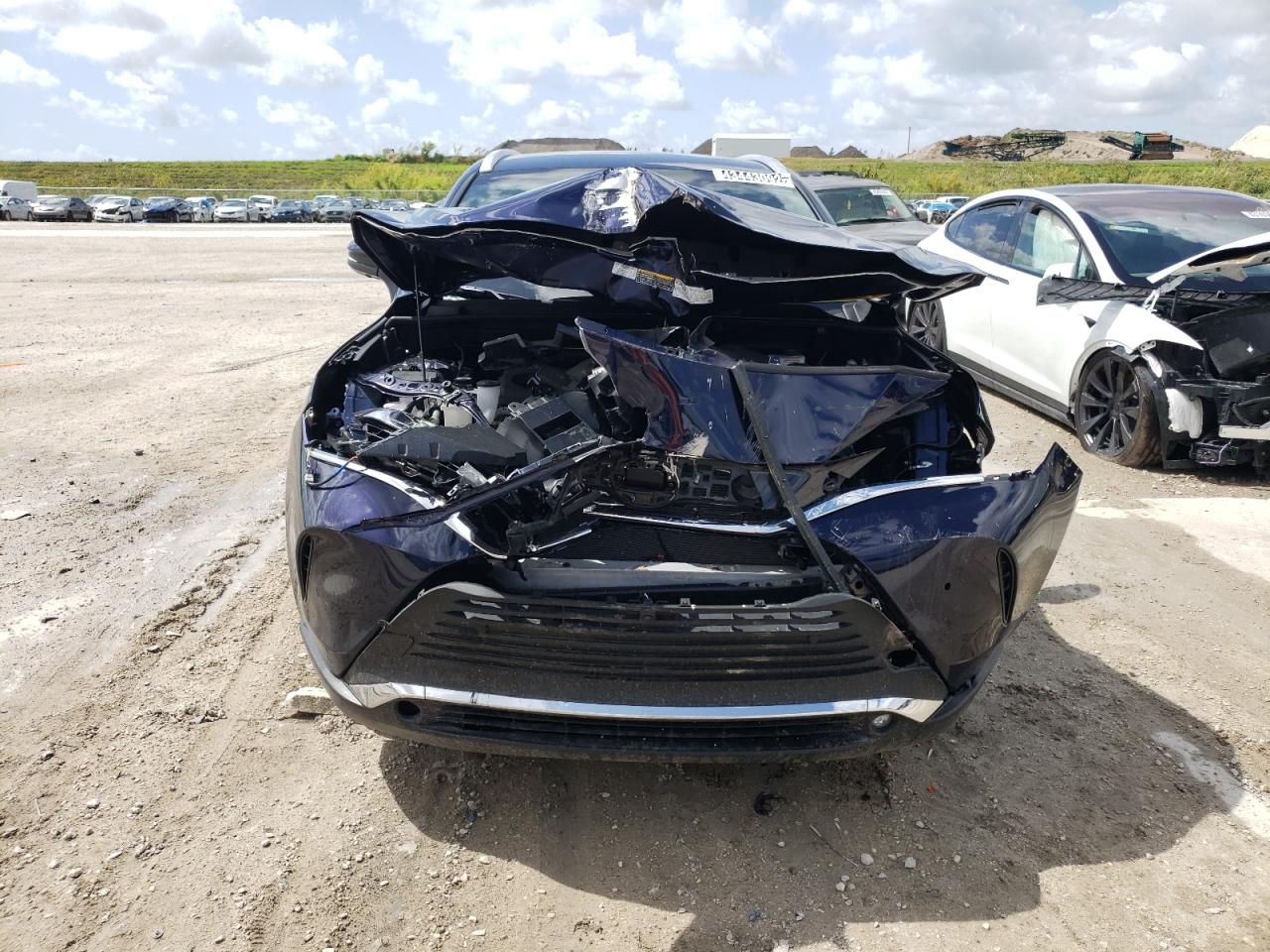 Photo 9 from auction – 2022 TOYOTA VENZA with VIN JTEAAAAH0NJ090758