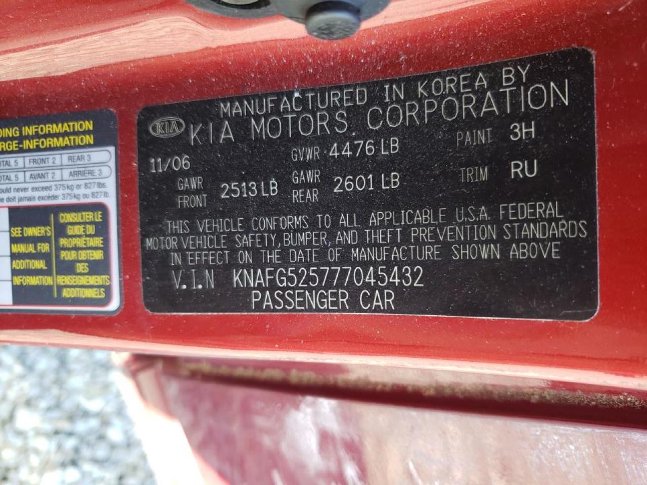 Photo 10 from auction – 2007 KIA RONDO BASE with VIN KNAFG525777045432