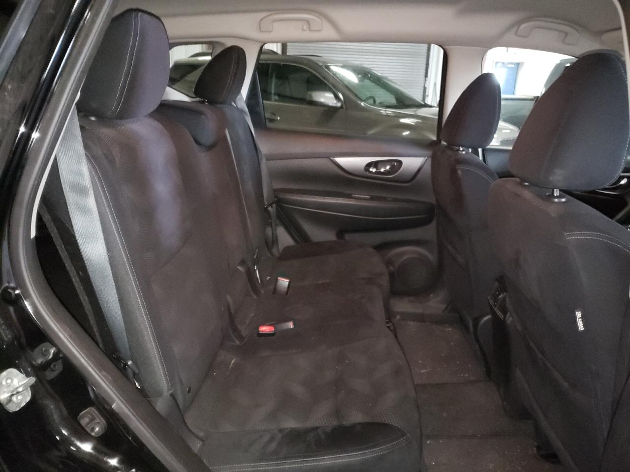Photo 6 from auction – 2014 NISSAN ROGUE S with VIN 5N1AT2MT9EC755029