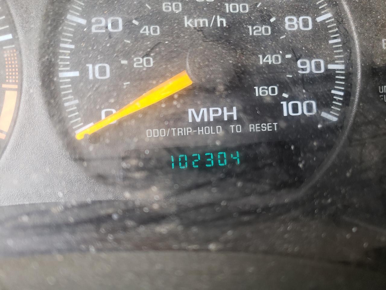 Photo 8 from auction – 1999 GMC ENVOY with VIN 1GKDT13W1X2528714