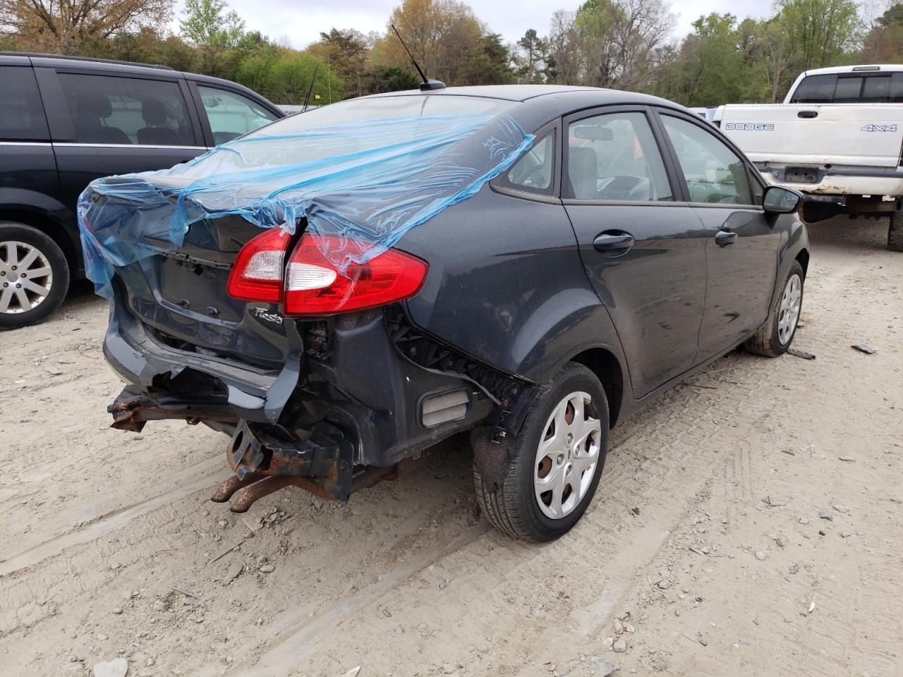 Photo 4 from auction – 2011 FORD FIESTA S with VIN 3FADP4AJ6BM216081