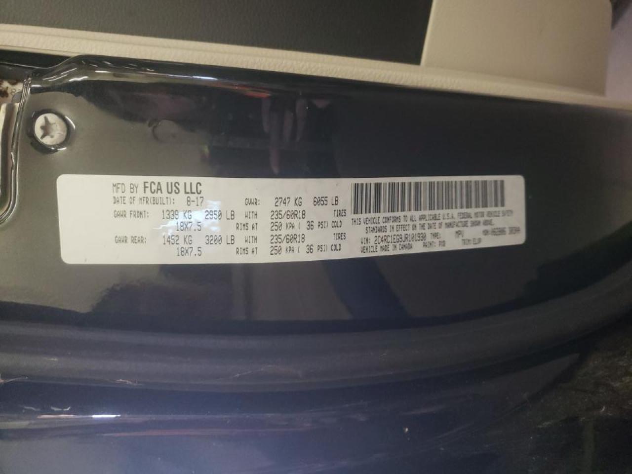 Photo 10 from auction – 2018 CHRYSLER PACIFICA T with VIN 2C4RC1EG9JR101930