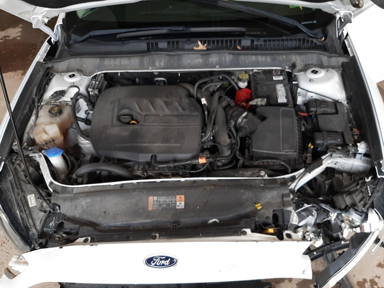 Photo 7 from auction – 2014 FORD FUSION SE with VIN 3FA6P0HDXER313230