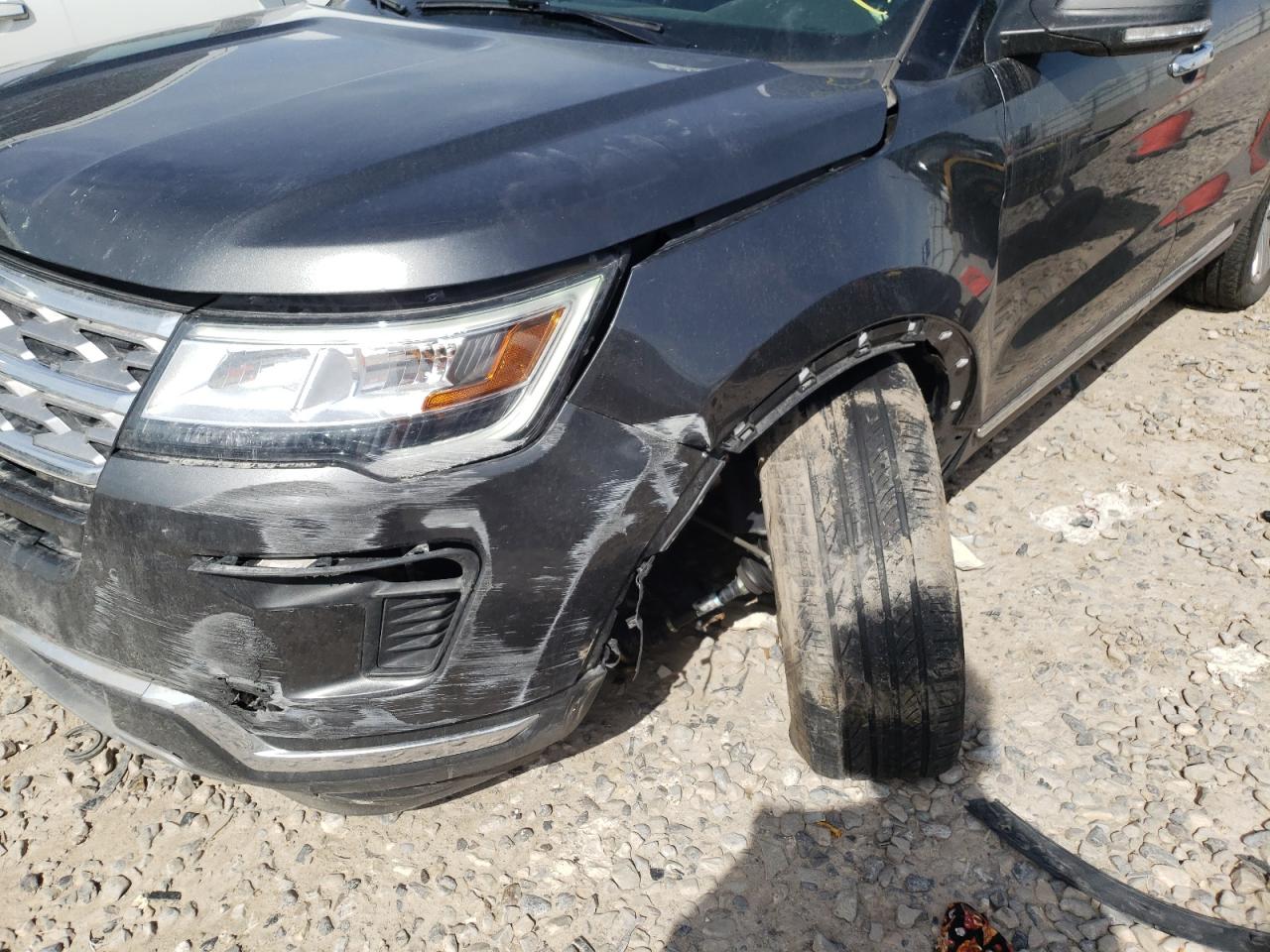 Photo 9 from auction – 2019 FORD EXPLORER L with VIN 1FM5K8F83KGB47592