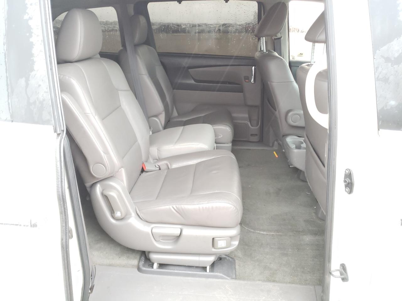 Photo 6 from auction – 2014 HONDA ODYSSEY EX with VIN 5FNRL5H67EB113277