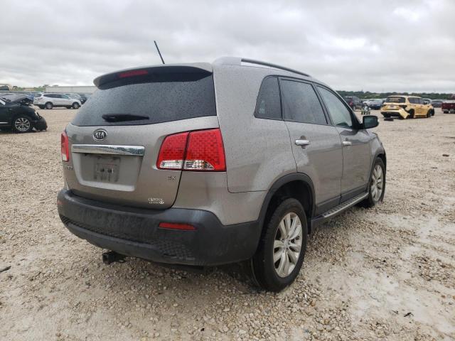 Photo 4 from auction – 2011 KIA SORENTO EX with VIN 5XYKU4A14BG115290