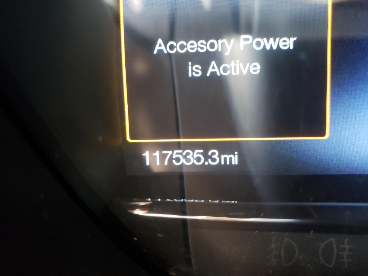 Photo 8 from auction – 2015 LINCOLN NAVIGATOR with VIN 5LMJJ3JT7FEJ01049