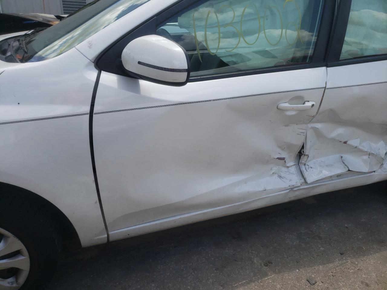 Photo 10 from auction – 2012 KIA FORTE EX with VIN KNAFU4A28C5634599