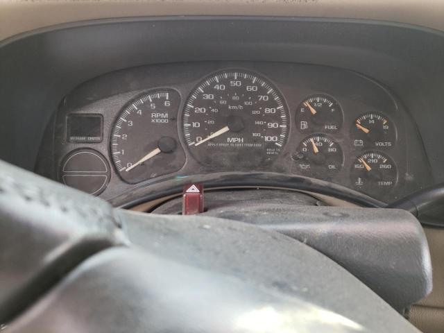 Photo 8 from auction – 2001 CHEVROLET SILVERADO with VIN 2GCEC19V411396375