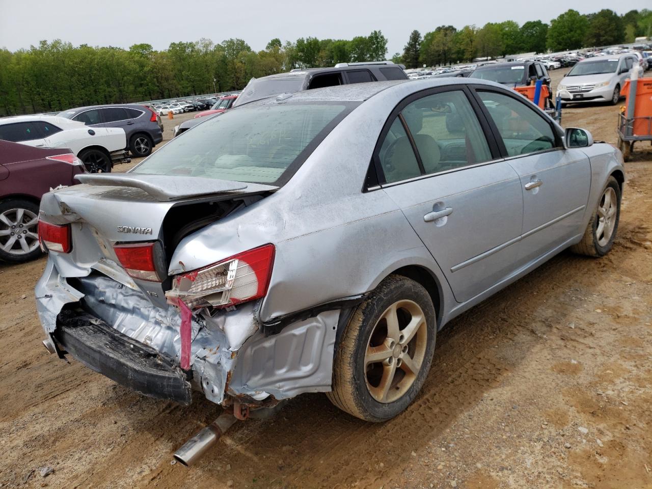 Photo 4 from auction – 2007 HYUNDAI SONATA SE with VIN 5NPEU46F47H246950
