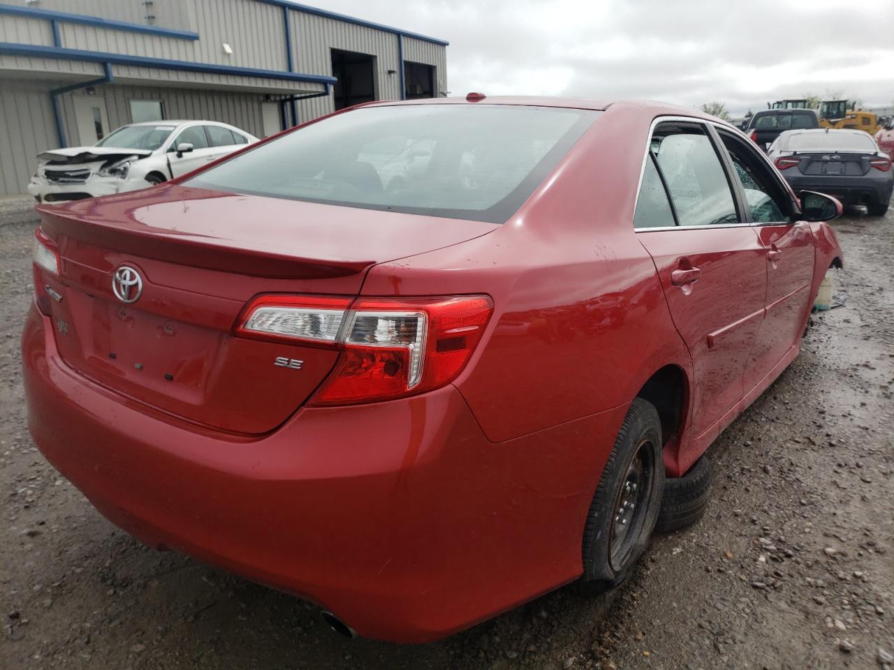 Photo 4 from auction – 2013 TOYOTA CAMRY L with VIN 4T1BF1FK7DU660794
