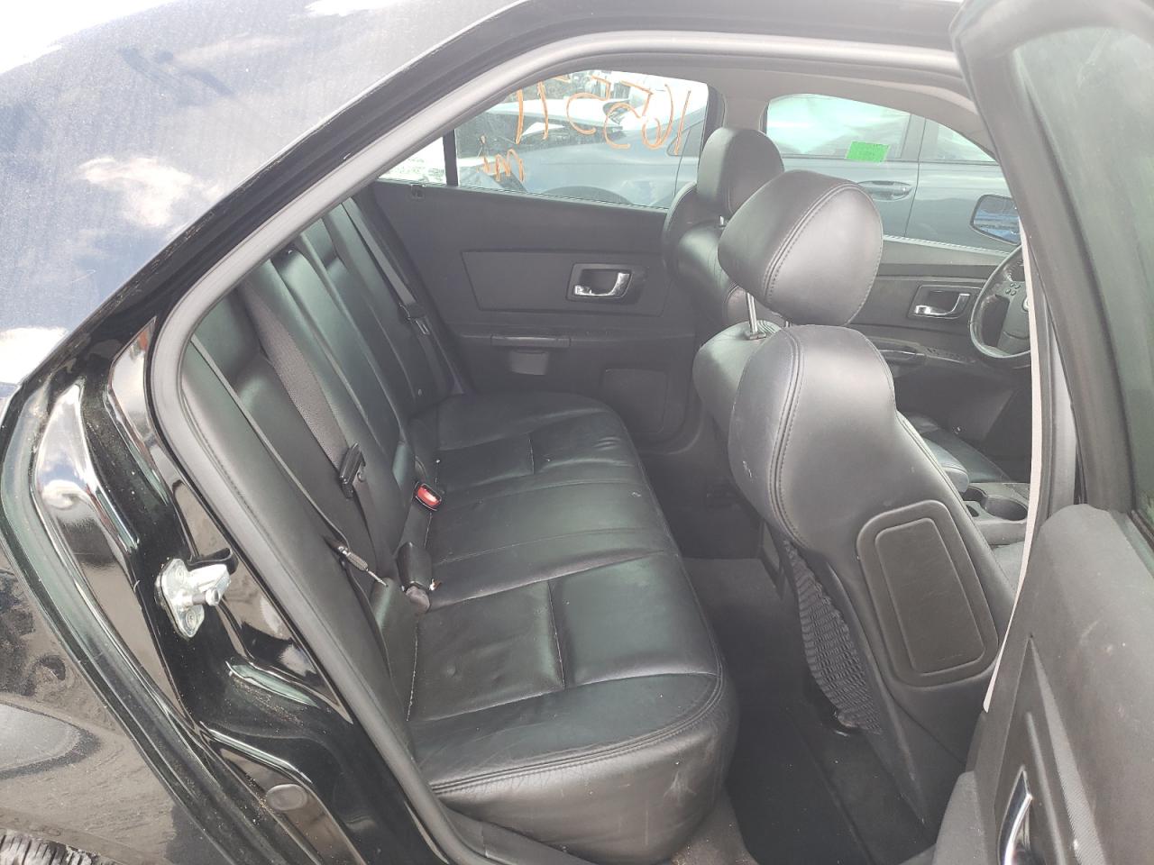 Photo 6 from auction – 2007 CADILLAC CTS with VIN 1G6DM57T170126691