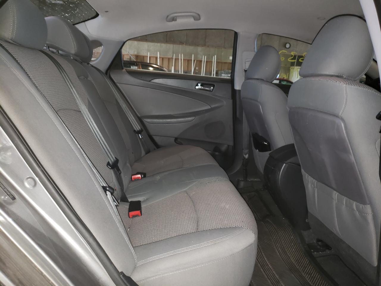 Photo 6 from auction – 2013 HYUNDAI SONATA GLS with VIN 5NPEB4AC3DH540242