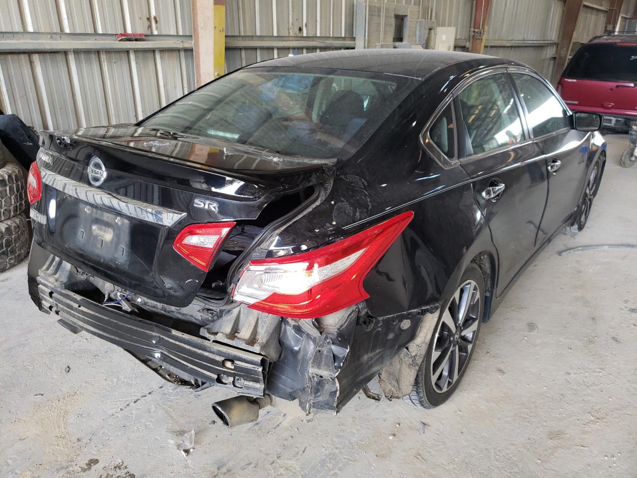 Photo 4 from auction – 2016 NISSAN ALTIMA 2.5 with VIN 1N4AL3AP1GN319922