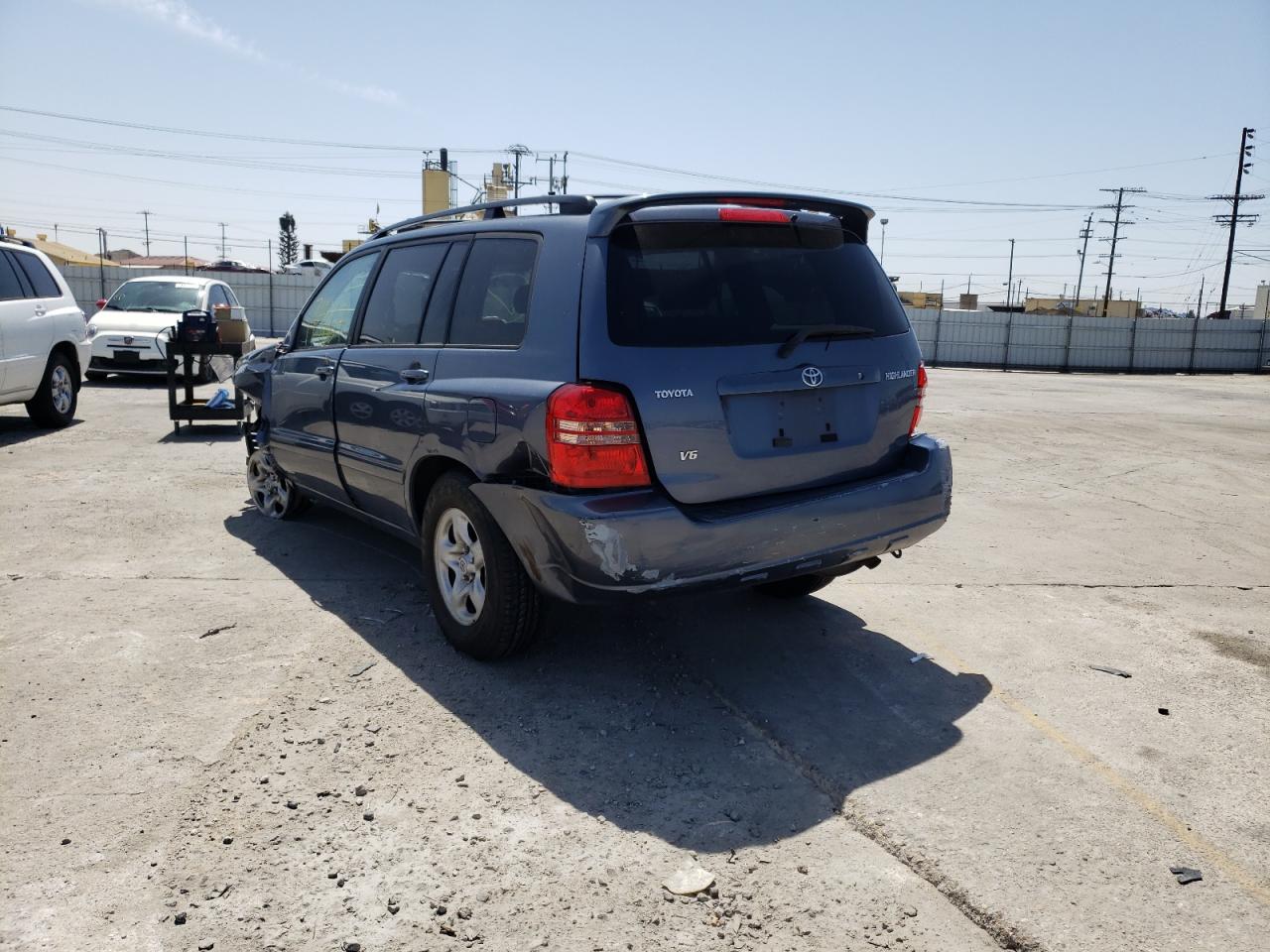 Photo 3 from auction – 2003 TOYOTA HIGHLANDER with VIN JTEGF21A030081016