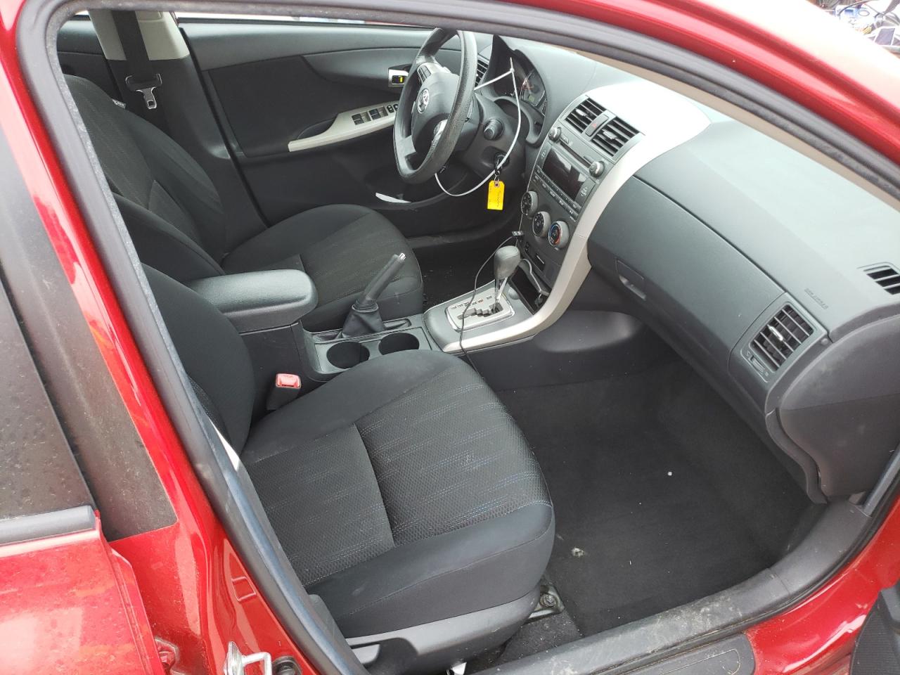 Photo 5 from auction – 2011 TOYOTA COROLLA BA with VIN 2T1BU4EE4BC552330