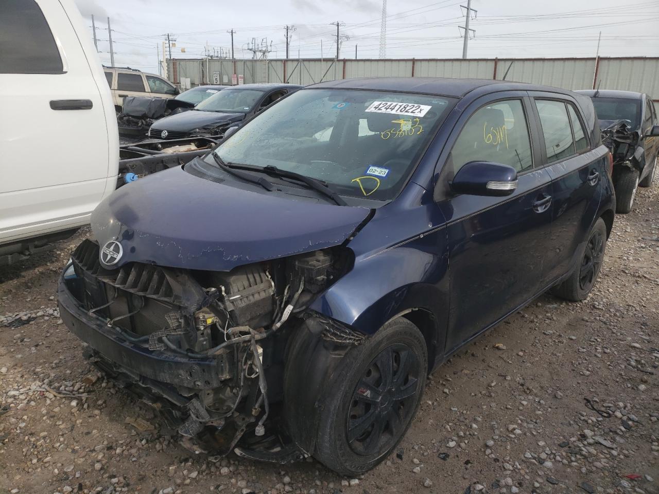 Photo 2 from auction – 2010 TOYOTA SCION XD with VIN JTKKU4B49AJ058102