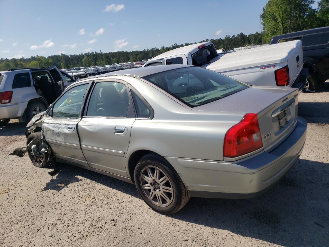 Photo 3 from auction – 2005 VOLVO S80 2.5T with VIN YV1TS592851404779