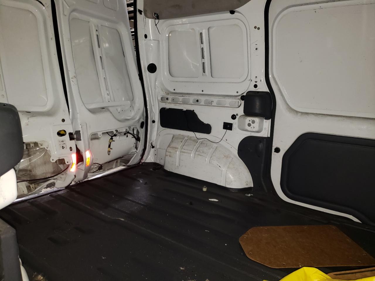 Zdjęcie 6 z aukcji – 2012 FORD TRANSIT CO z VIN NM0LS7AN9CT119028