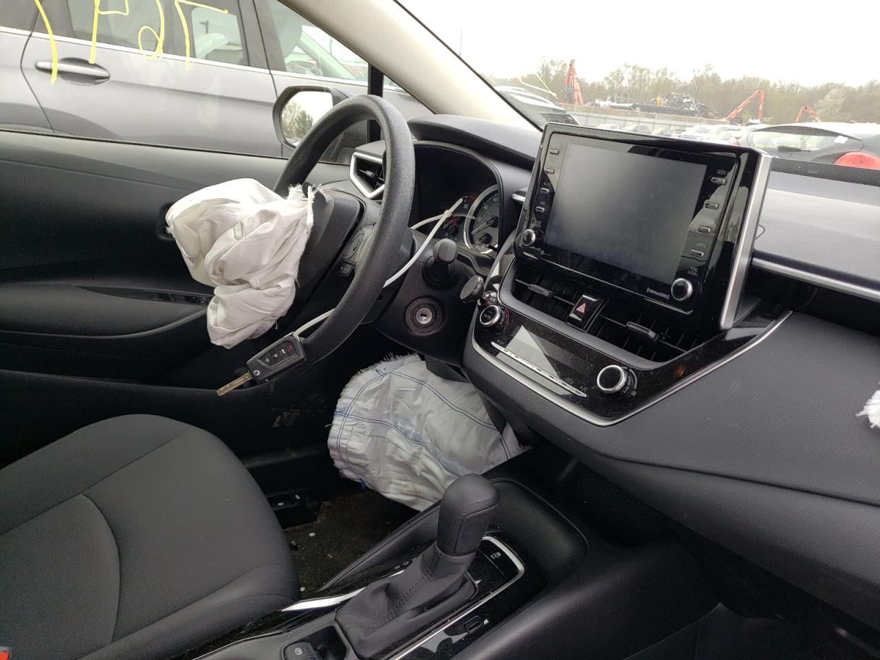 Photo 9 from auction – 2021 TOYOTA COROLLA LE with VIN JTDEPMAE2MJ174137
