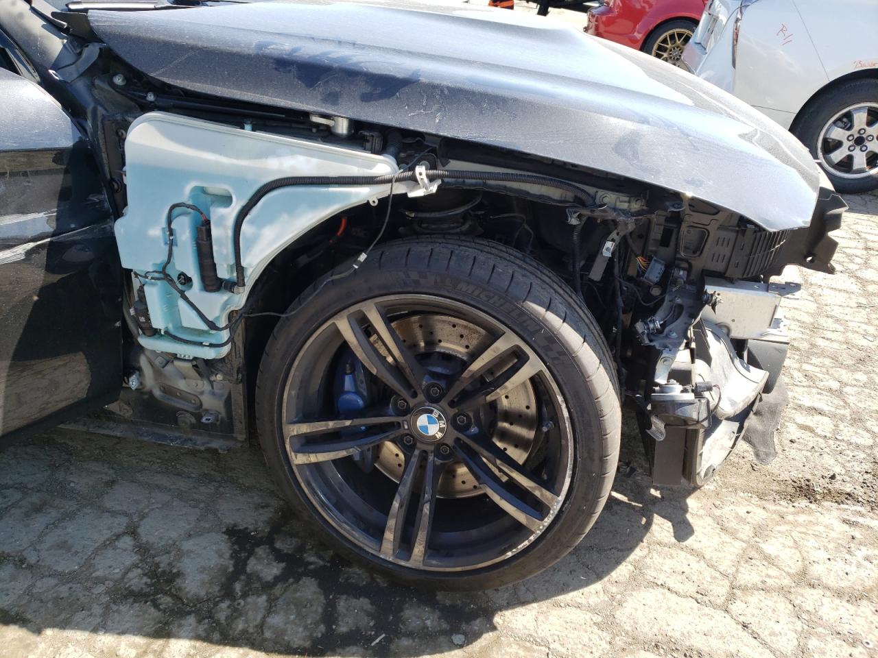 Photo 9 from auction – 2015 BMW M4 with VIN WBS3U9C57FP967162