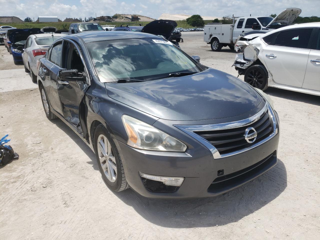 NISSAN ALTIMA 2.5 2013 with VIN 1N4AL3AP1DC207497 - Photo from auction