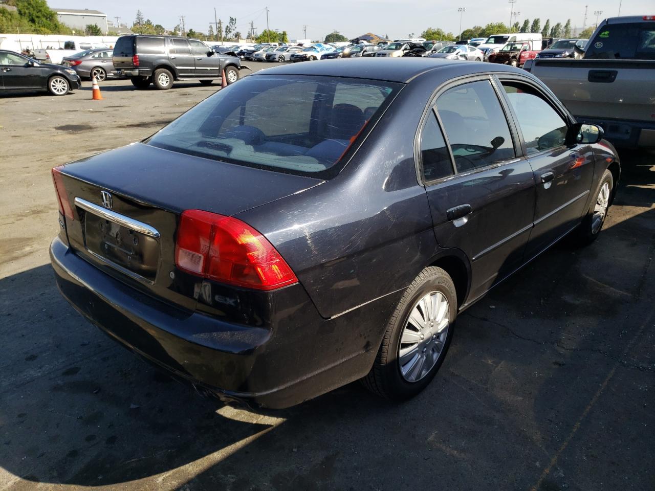Photo 4 from auction – 2001 HONDA CIVIC EX with VIN 2HGES26751H615576