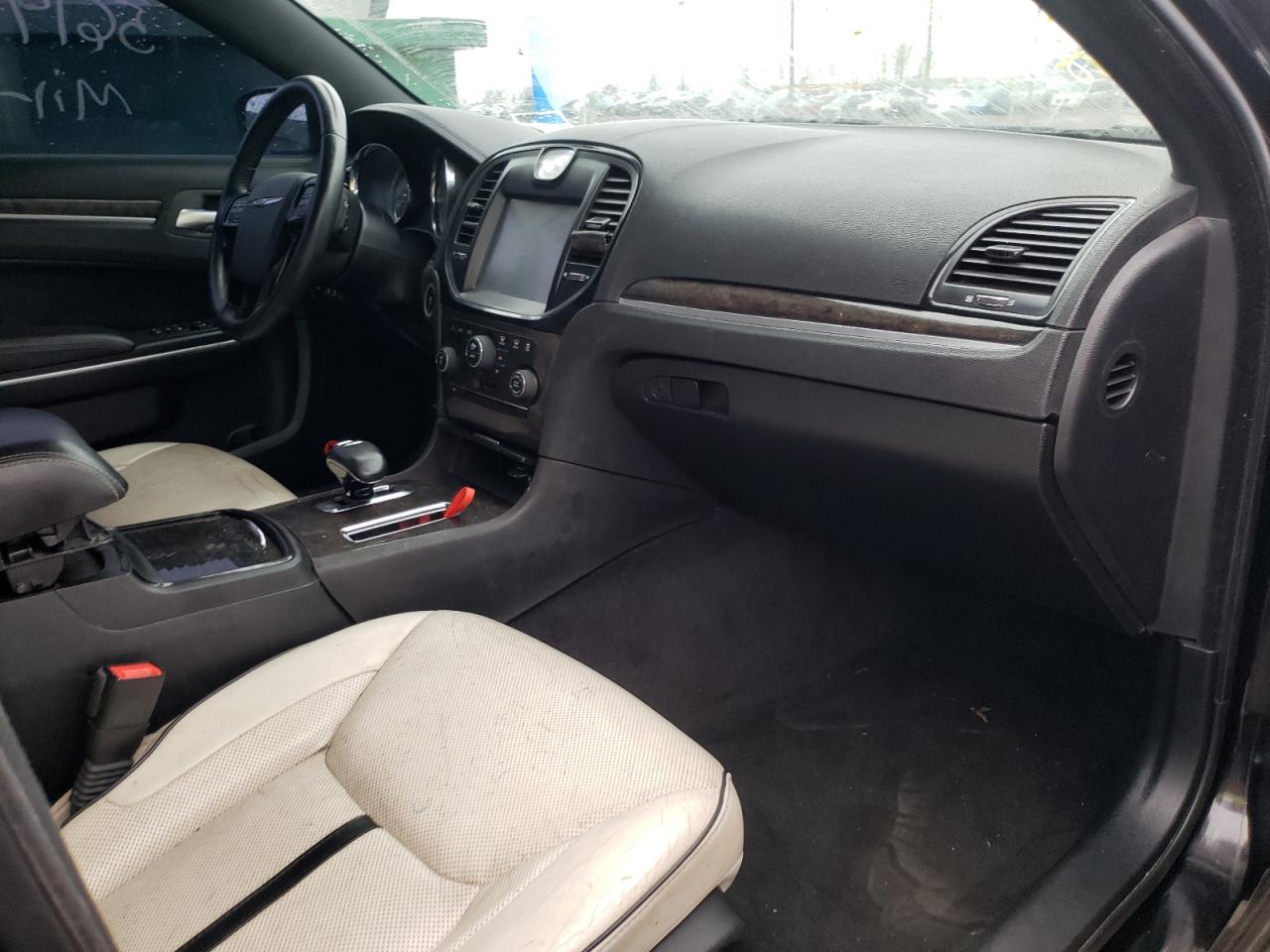 Photo 5 from auction – 2013 CHRYSLER 300 with VIN 2C3CCAAG1DH732200