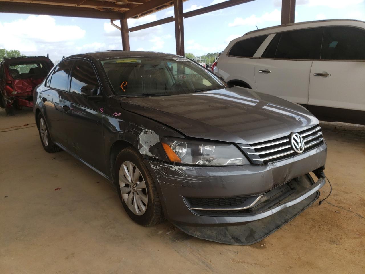 VOLKSWAGEN PASSAT S 2013 with VIN 1VWAP7A39DC094639 - Photo from auction