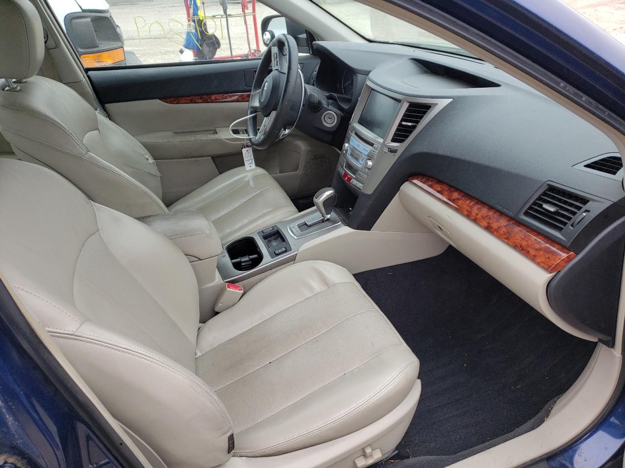 Photo 5 from auction – 2011 SUBARU LEGACY 2.5 with VIN 4S3BMBL61B3236473