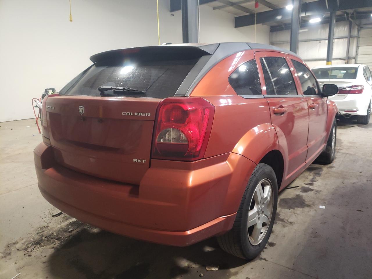 Photo 4 from auction – 2009 DODGE CALIBER SX with VIN 1B3HB48A69D170985