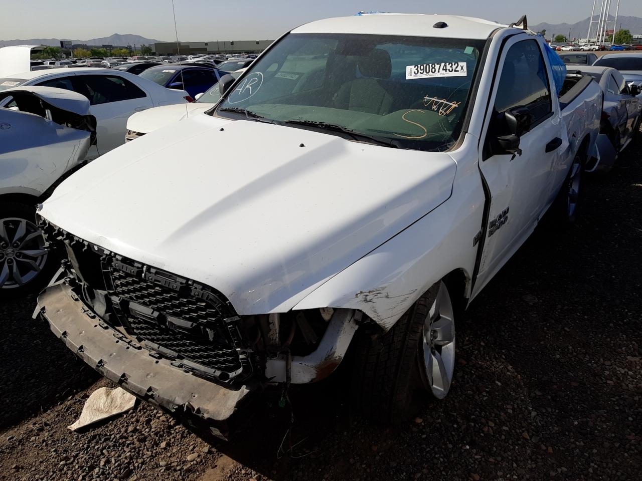 Photo 2 from auction – 2013 RAM 1500 ST with VIN 3C6JR6AT2DG519033