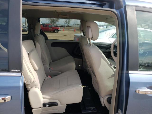 Photo 6 from auction – 2011 CHRYSLER TOWN & COU with VIN 2A4RR5DG3BR746222