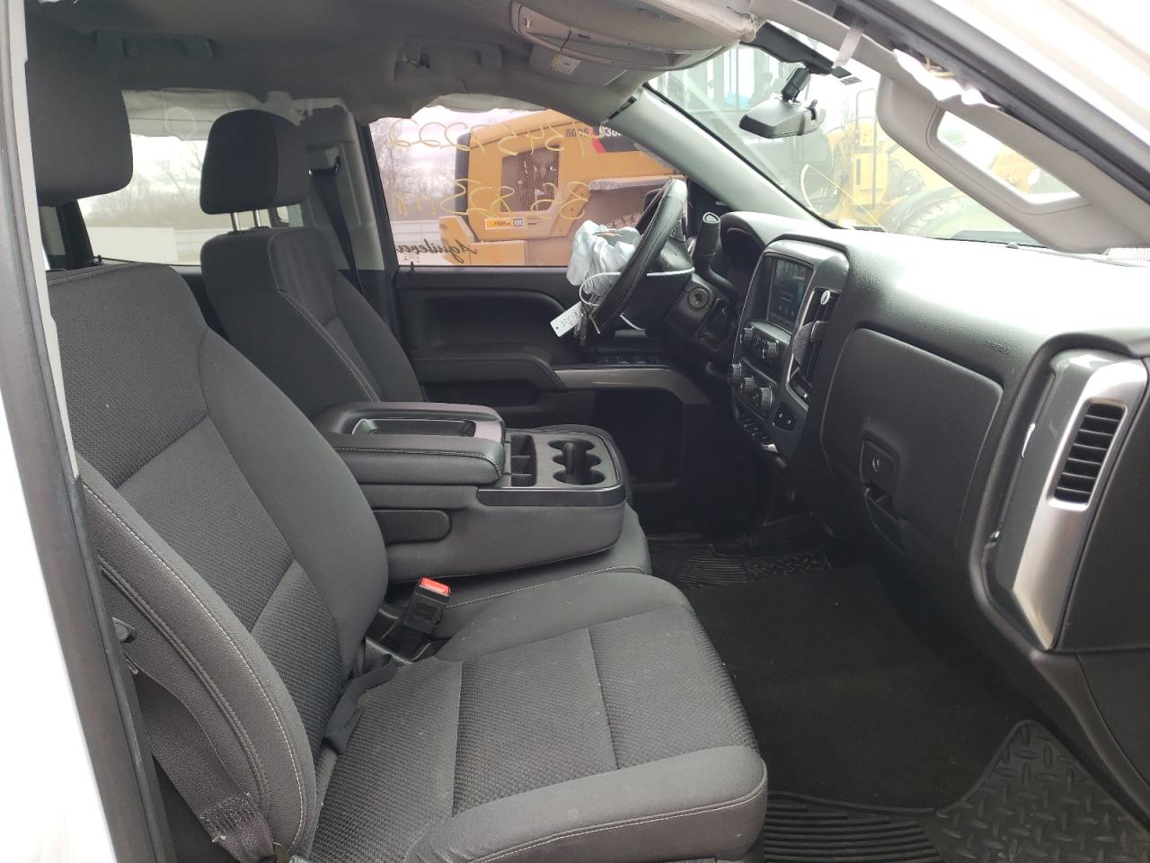 Photo 5 from auction – 2016 CHEVROLET SILVERADO with VIN 1GCVKREC9GZ394692