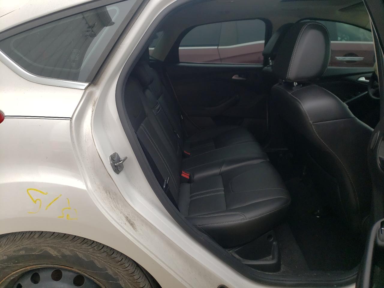 Photo 6 from auction – 2012 FORD FOCUS TITA with VIN 1FAHP3N20CL419064