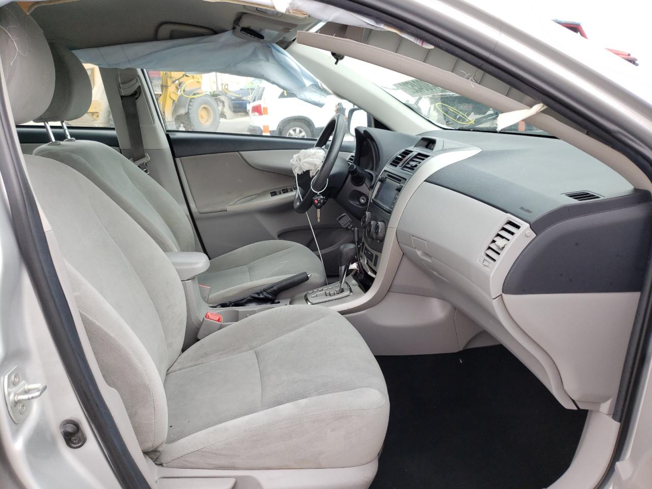 Photo 5 from auction – 2013 TOYOTA COROLLA BA with VIN 2T1BU4EEXDC066284