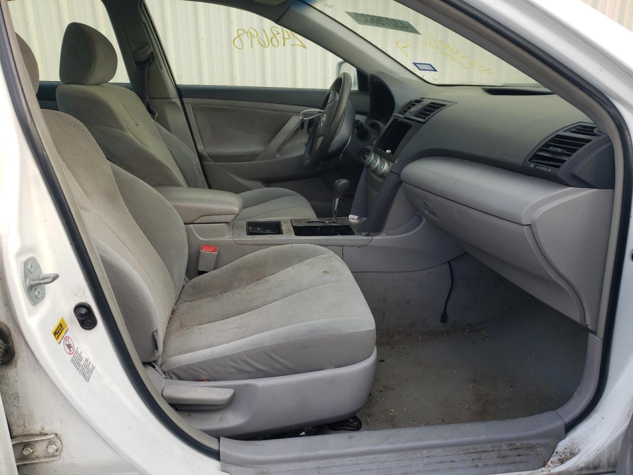 Photo 5 from auction – 2007 TOYOTA CAMRY CE with VIN 4T1BE46K17U608036