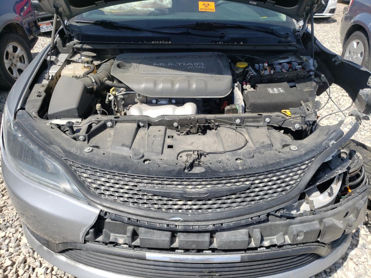 Photo 7 from auction – 2015 CHRYSLER 200 LIMITE with VIN 1C3CCCAB2FN658781