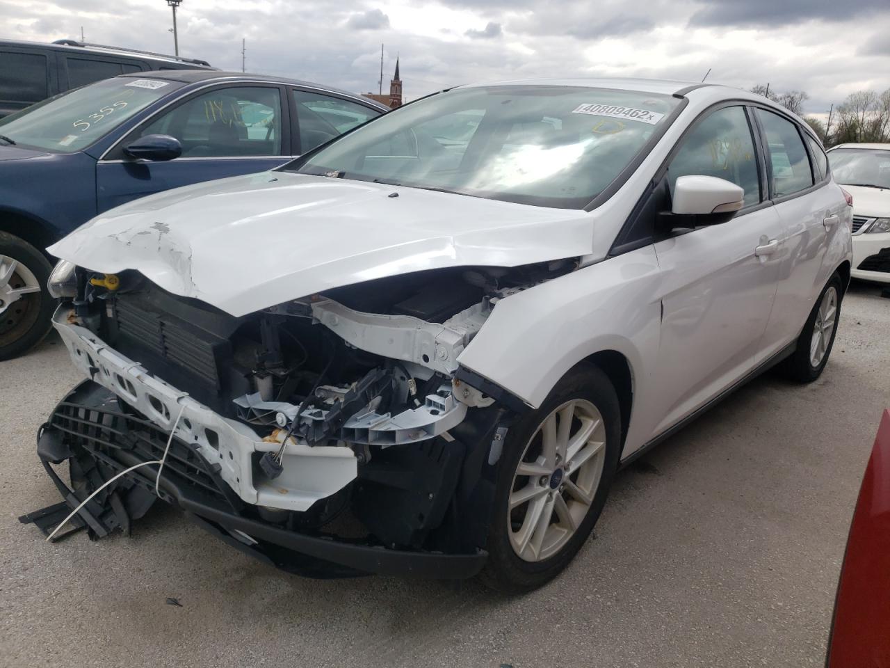 Photo 2 from auction – 2017 FORD FOCUS SE with VIN 1FADP3K27HL313303