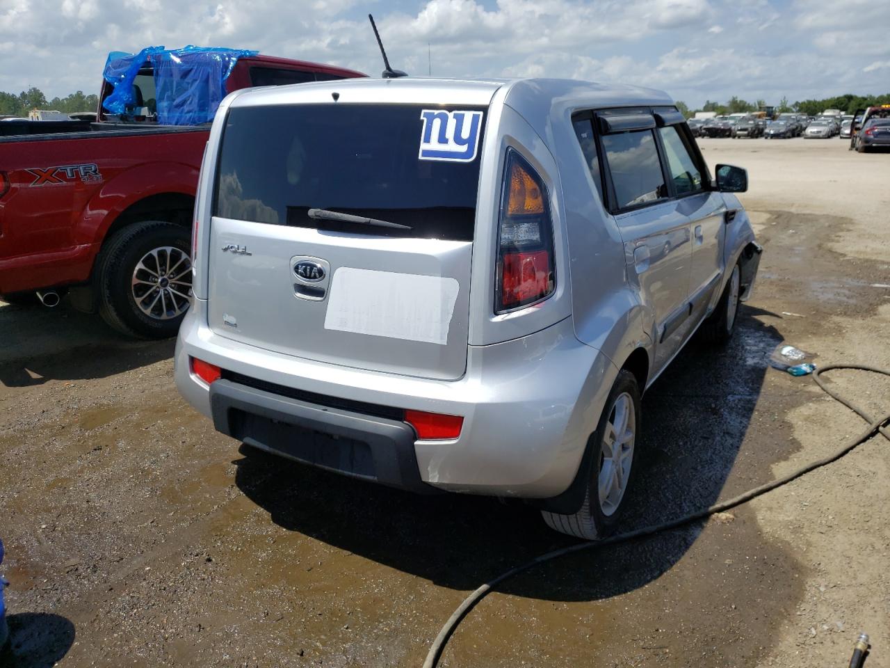 Photo 4 from auction – 2010 KIA SOUL + with VIN KNDJT2A29A7036107