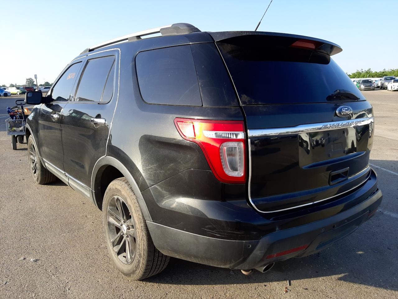 Photo 3 from auction – 2012 FORD EXPLORER X with VIN 1FMHK8D83CGA61135