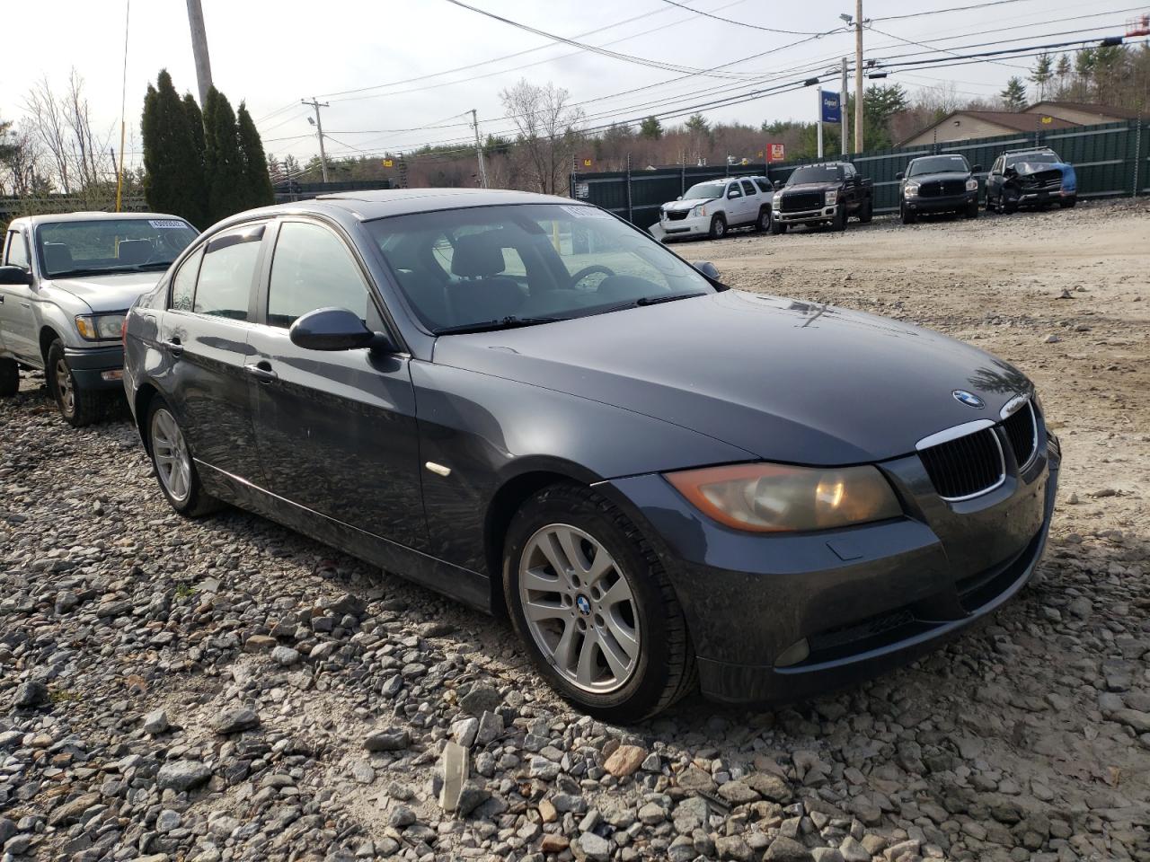 BMW 328 XI 2007 with VIN WBAVC93527KX56160 - Photo from auction