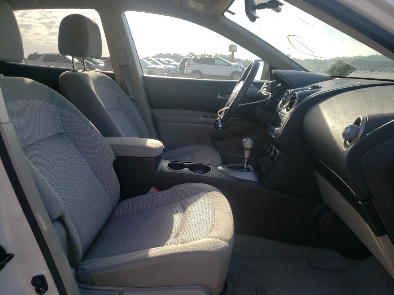 Photo 5 from auction – 2011 NISSAN ROGUE S with VIN JN8AS5MT6BW161859