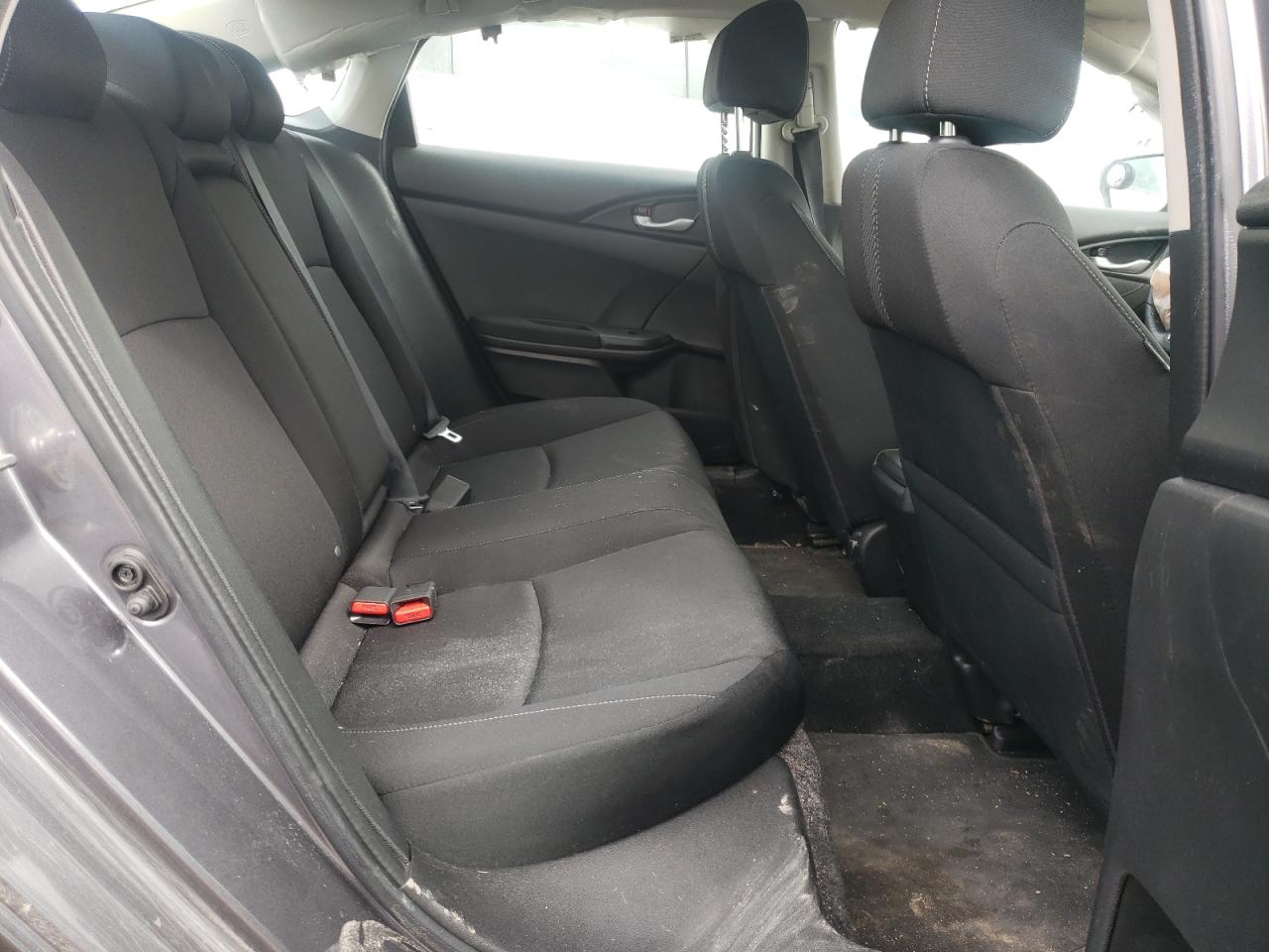 Photo 6 from auction – 2018 HONDA CIVIC EX with VIN 2HGFC2F84JH011849