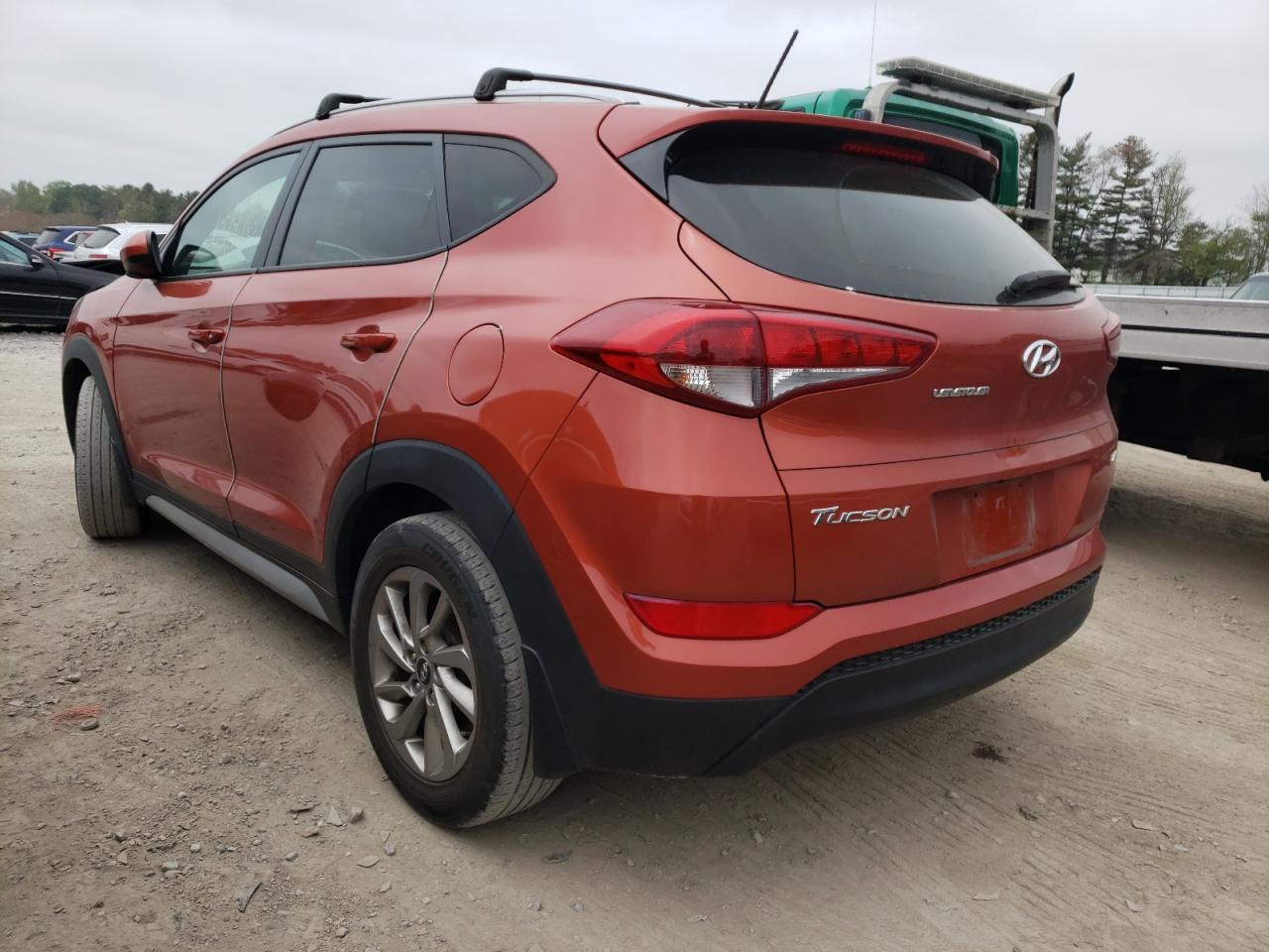 Photo 3 from auction – 2017 HYUNDAI TUCSON LIM with VIN KM8J3CA49HU417776