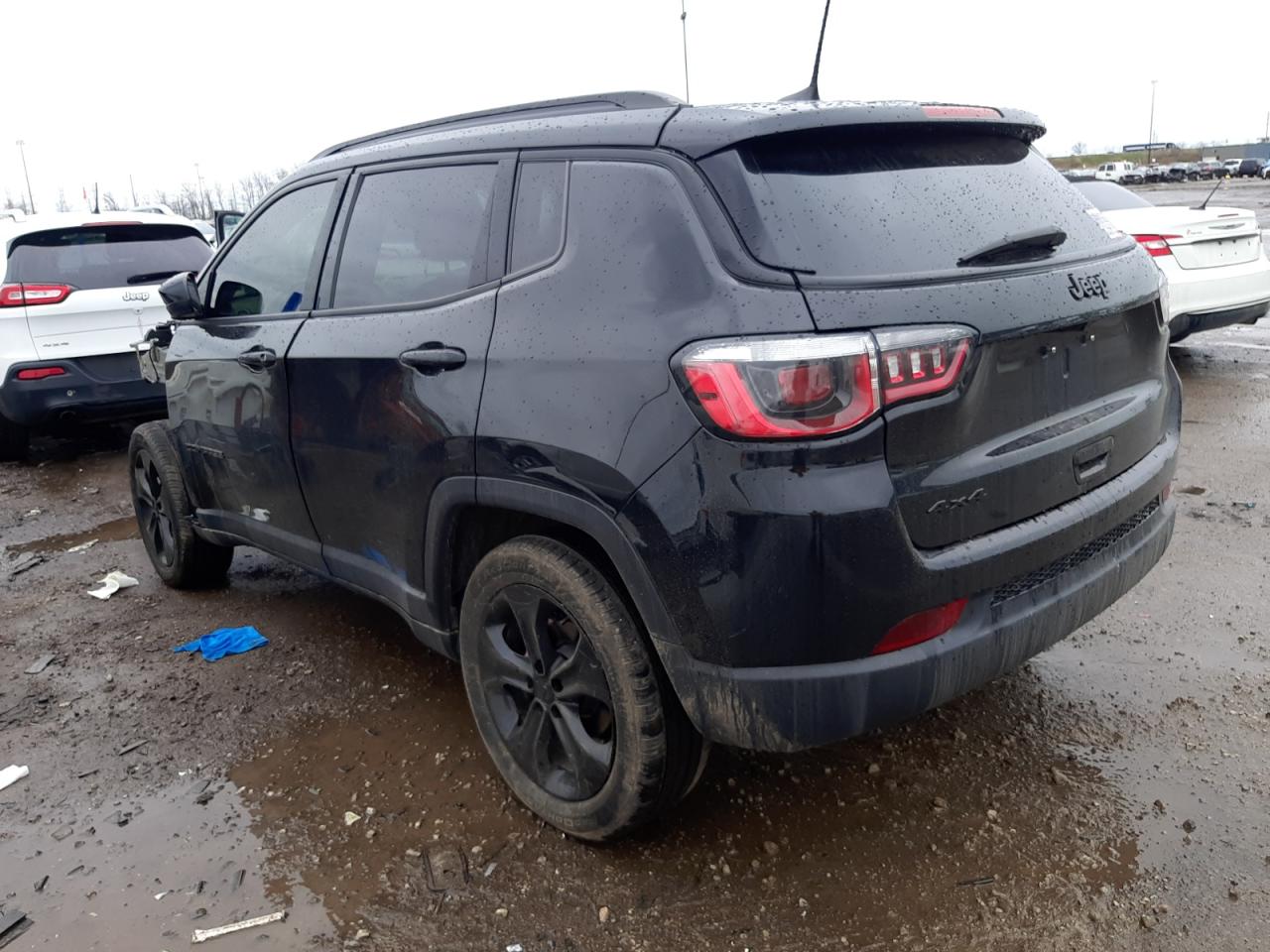Photo 3 from auction – 2019 JEEP COMPASS LA with VIN 3C4NJDBB4KT740813