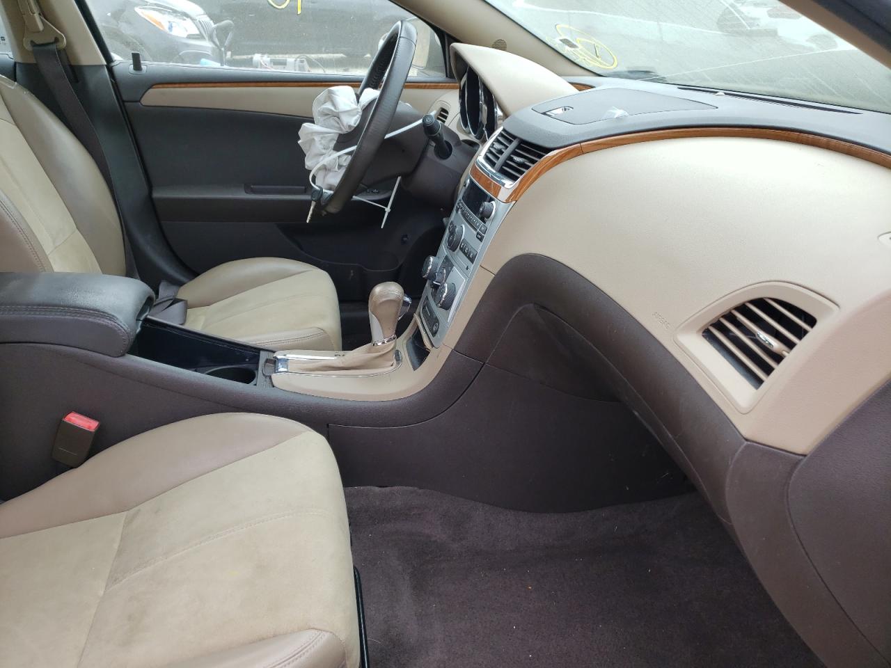 Photo 5 from auction – 2011 CHEVROLET MALIBU 2LT with VIN 1G1ZD5E17BF275044
