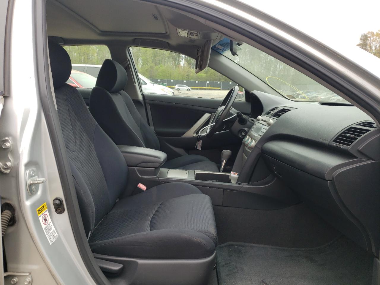 Photo 5 from auction – 2007 TOYOTA CAMRY CE with VIN 4T1BE46K37U006173