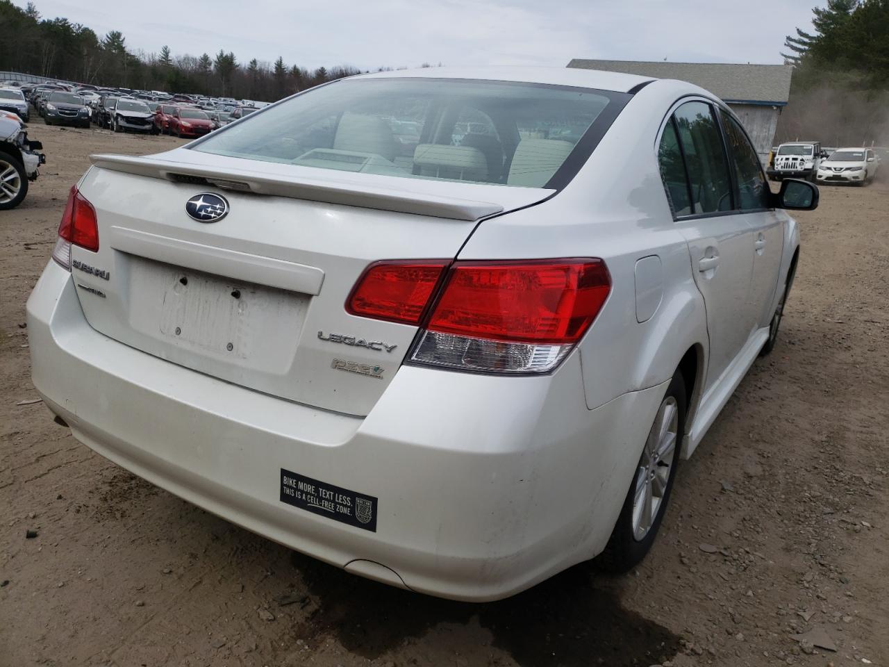 Photo 4 from auction – 2010 SUBARU LEGACY 2.5 with VIN 4S3BMBC66A3239660