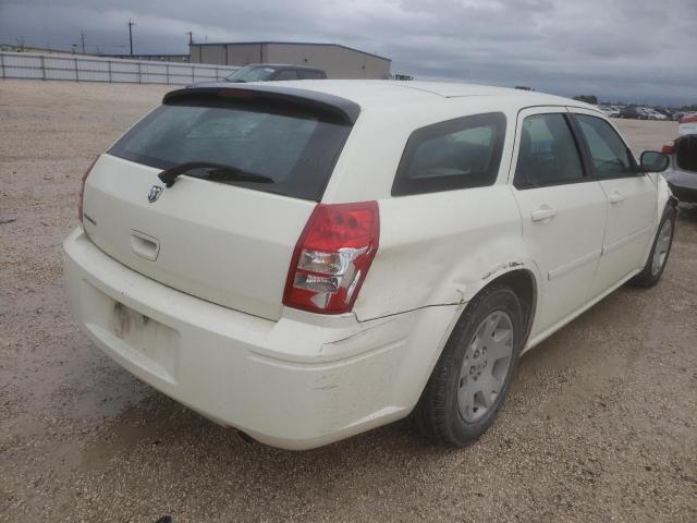 Photo 4 from auction – 2005 DODGE MAGNUM SE with VIN 2D4FV48T75H550691